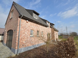 House | Exterior