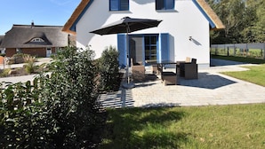 House | Balcony - Enticing Holiday Home in Rerik With Terrace (Rerik)