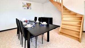 Unclassified image, 3 of 33, button - Luxurious Holiday Home in Saint Vith With Terrace (Sankt-Vith)