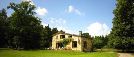 منزل | المنشأة من الخارج