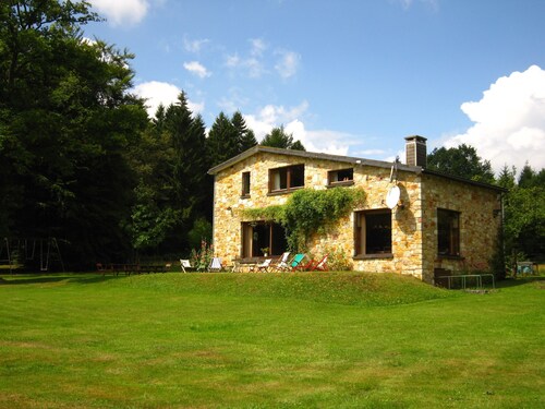 Rustic Retreat in Houvegne