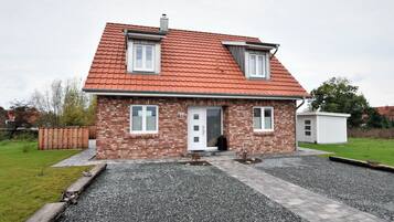 House | Bahagian luar