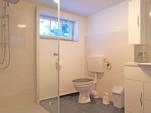 Apartment | Badezimmer