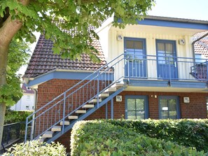 Exterior - Sunny Apartment with Balcony near Boltenhagen Beach (Boltenhagen)