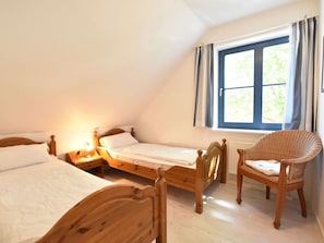 3 bedrooms - Sunny Apartment with Balcony near Boltenhagen Beach (Boltenhagen)
