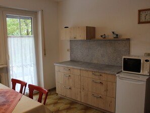 Apartment | Dining