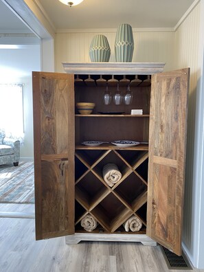 Interior - Steps to the Sand & Surf! (Fairfield)