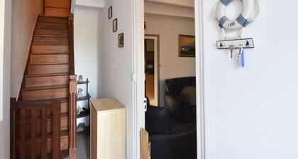 Cozy Holiday Home Near Sea in Pirou