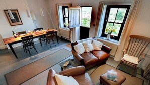 Cottage | Living area - The Wilderness (Llangadog)
