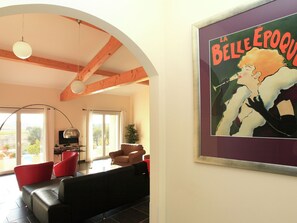 4 bedrooms, individually furnished, bed sheets - Charming Villa in Escales With Jacuzzi (Escales)