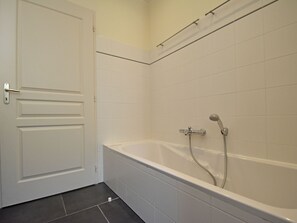 Bathroom - Charming Villa in Escales With Jacuzzi (Escales)