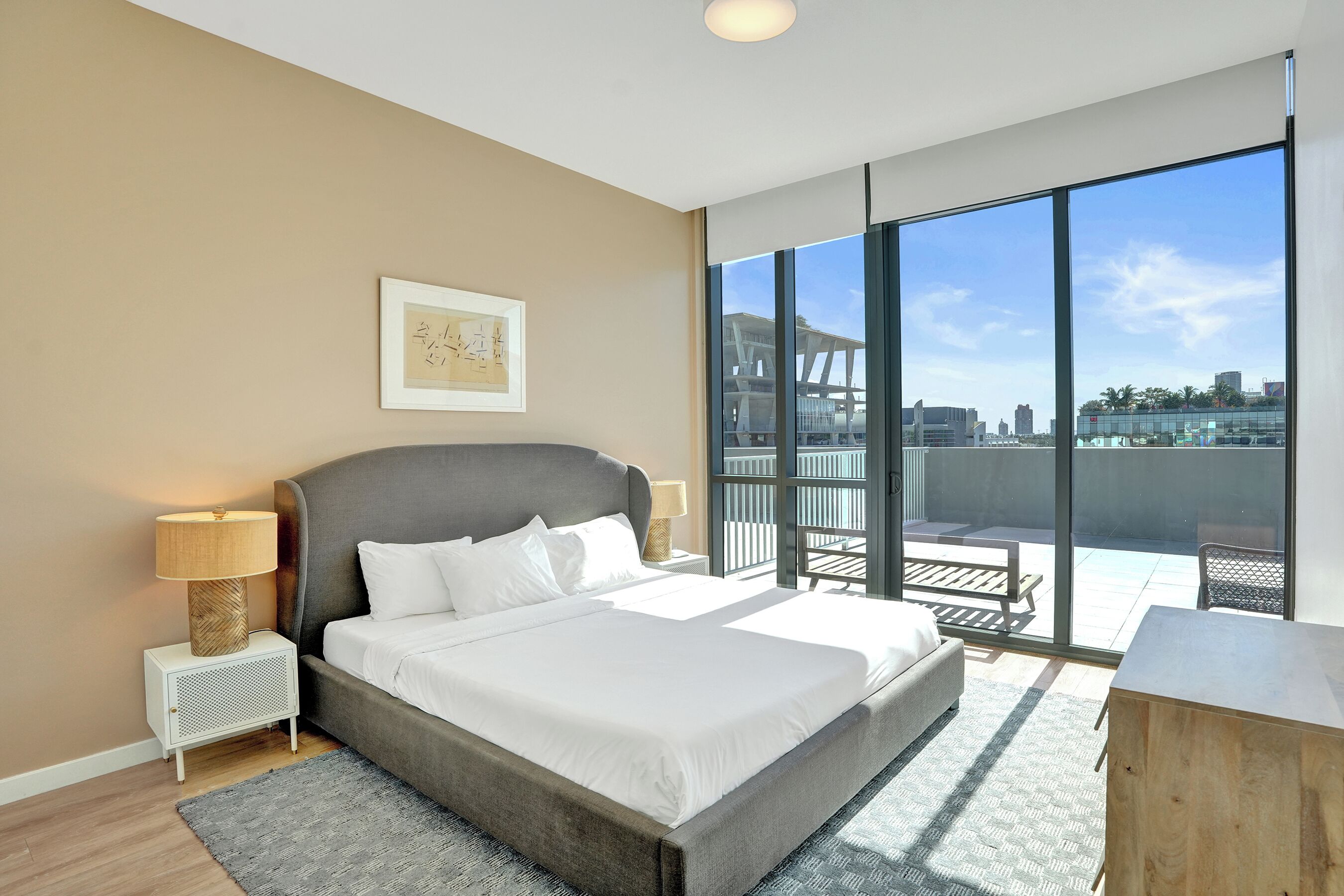 City-Apartment, 2 Schlafzimmer, Küche, Stadtblick