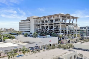 Appartement Ville, 2 chambres, cuisine, vue sur la ville | Extérieur