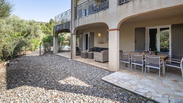 Exterior - Spacious Luxury Villa With Heated Swimming Pool, Jacuzzi, Stunning Views and Plenty of Privacy (Caunes-Minervois)
