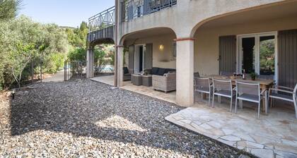 Spacious Luxury Villa With Heated Swimming Pool, Jacuzzi, Stunning Views and Plenty of Privacy