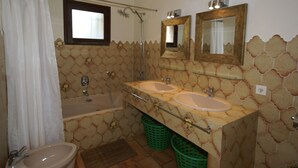 Unclassified image, 5 of 29, button - Charming Villa in Vence With Swimming Pool (Vence)