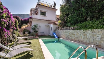 House | Bahagian luar