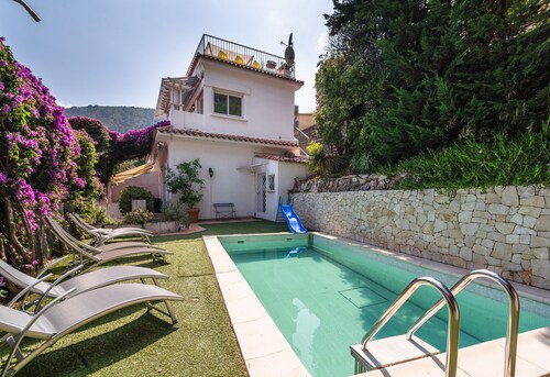 Elegant Seaside Villa in Eze