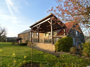 Exterior - Holiday Home Vault-de-lugny Near Forest (Vault-de-Lugny)