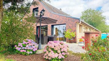 Cottage | Exterior