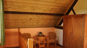 Cottage | Room amenity