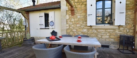 House | Balcony