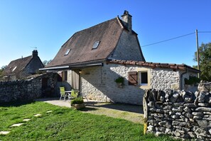 House | Exterior - Holiday Home in Gramat With Private Pool (Gramat)