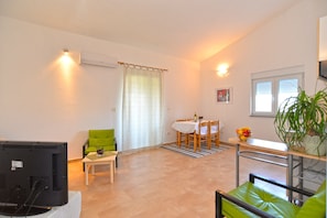 Standard Apartment, 1 Bedroom (20374) | Living area | Flat-screen TV - Apartment 1773 (Medulin)