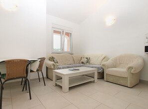 Standard Apartment, 1 Bedroom (20437) | Living area