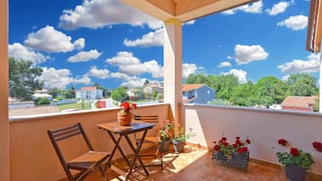 标准公寓, 2 间卧室 (1779/53710) | 阳台