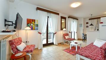 Standard-Apartment, 1 Schlafzimmer (20947) | Wohnbereich | Flachbildfernseher