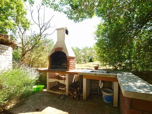 BBQ/picnic Area - Apartment 1794 (Liznjan)