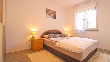 Standard House, 1 Bedroom (21162) | 1 bedroom, iron/ironing board, free WiFi, bed sheets