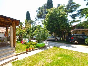Free self-parking - Apartment 1804 (Medulin)