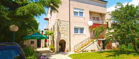 Façade de l’hébergement