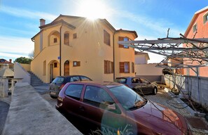Parking - Apartment 1807 (Pula)