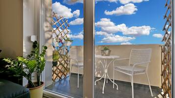 Standard Apartment, 2 Bedrooms (21382) | Balcony