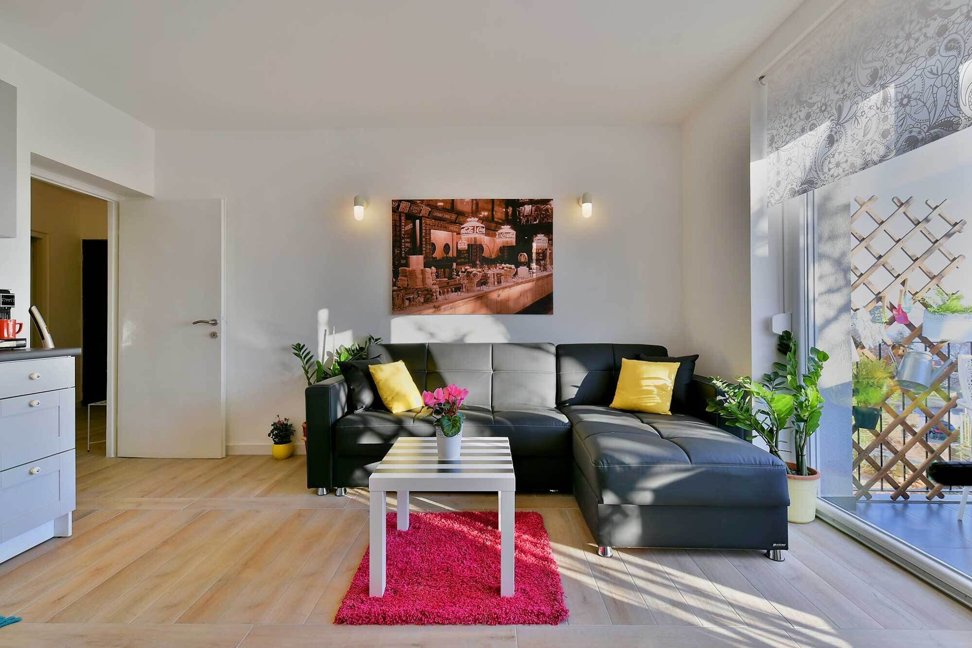 Standard-Apartment, 2 Schlafzimmer (21382) | Wohnbereich | Flachbildfernseher