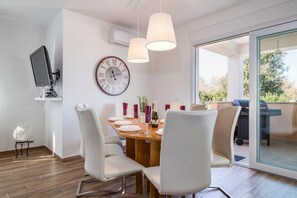Hus Standard - 4 sovrum (21557) | Matservice på rummet