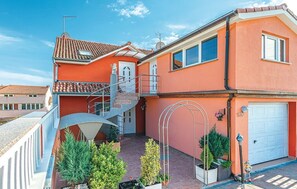 Front of property - Apartment 1836 (Pula)