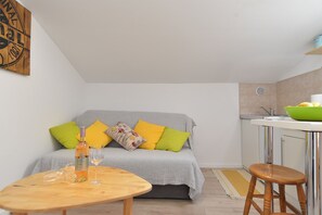 Standard-Apartment, 1 Schlafzimmer (22170) | Wohnbereich