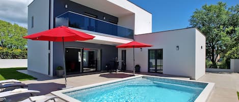 Fachada del alojamiento