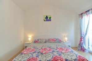 Apartamento estándar, 1 habitación (23021) | 1 dormitorio, tabla de planchar con plancha, wifi gratis y ropa de cama