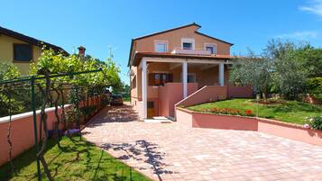 Fassade der Unterkunft