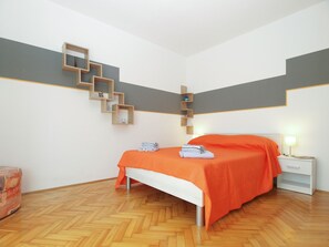 Standard-Apartment, 3 Schlafzimmer (23031) | 3 Schlafzimmer, Bügeleisen/Bügelbrett, kostenloses WLAN, Bettwäsche