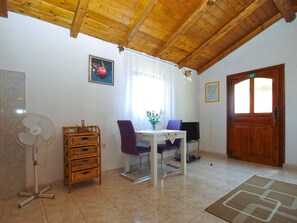 Standard Apartment, 1 Bedroom (23032) | Living area | TV - Apartment 1876 (Kanfanar)