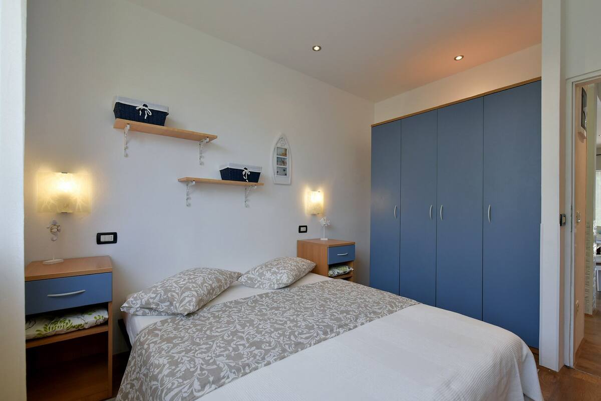 Appartamento Standard, 1 camera da letto (23048) | Ferro/asse da stiro, culle/letti per bambini (gratuiti), Wi-Fi gratuito