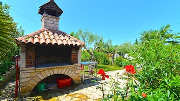 Grillaus-/piknikalue