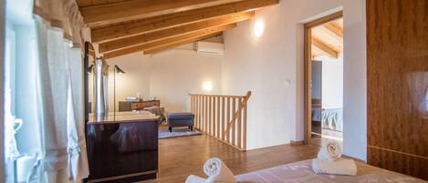 Standard House, 2 Bedrooms (23290) | 2 bedrooms, iron/ironing board, cribs/infant beds, free WiFi