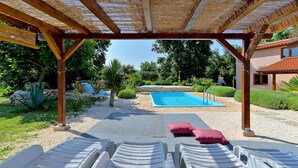 Standard Apartment, 3 Bedrooms (23672) | Terrace/patio - House 1926 (Liznjan)
